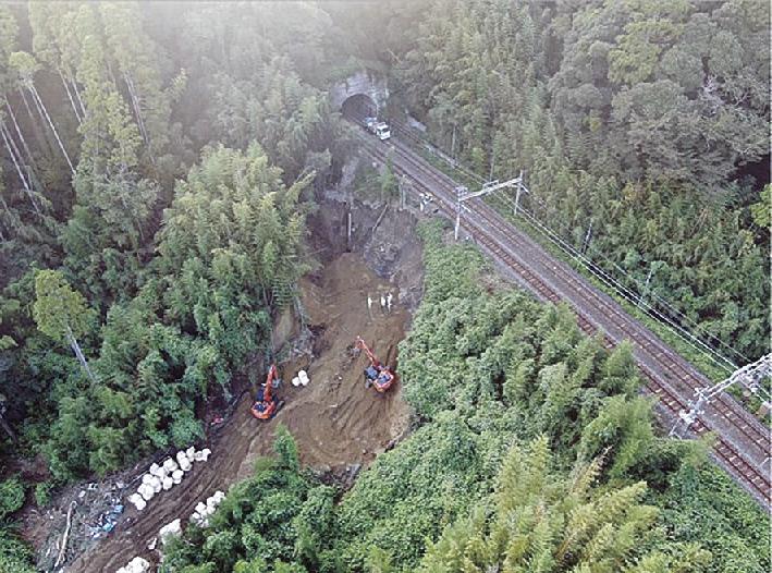 台風13号大雨／茨城・千葉の被災地で関係機関や建設会社が対応