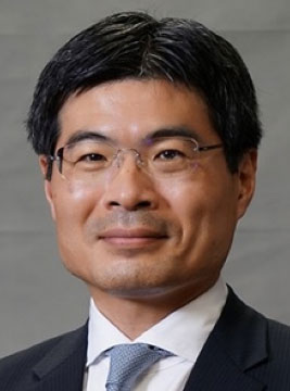 平田研氏